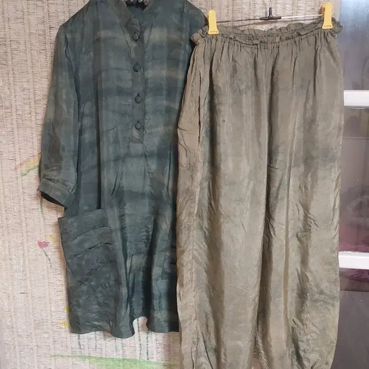 [BUNJANG] Natural Dye In-kyun Top and Bottom Set - Green / 인견 천연염색 그린 상하의 세트