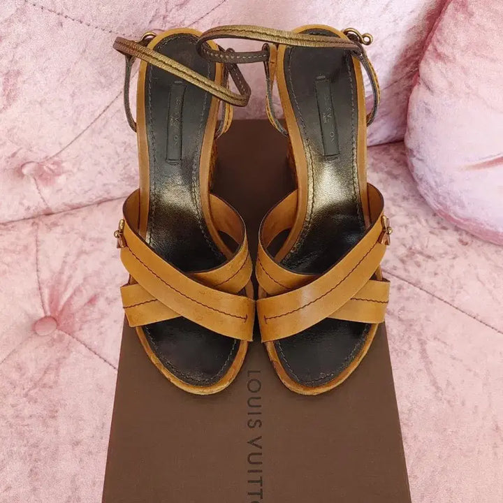 [BUNJANG] Louis Vuitton Wedge Heel Sandals / 정품- 루이비통 웨지힐 샌들