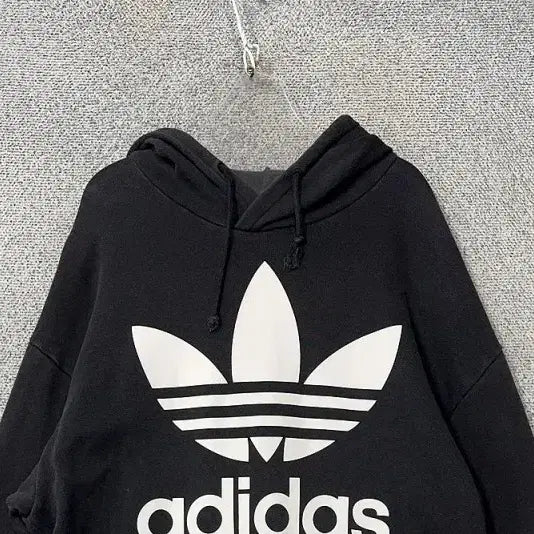 [BUNJANG] Adidas Printed Black Hoodie (M) / 아디다스 프린팅 블랙 후드티 M