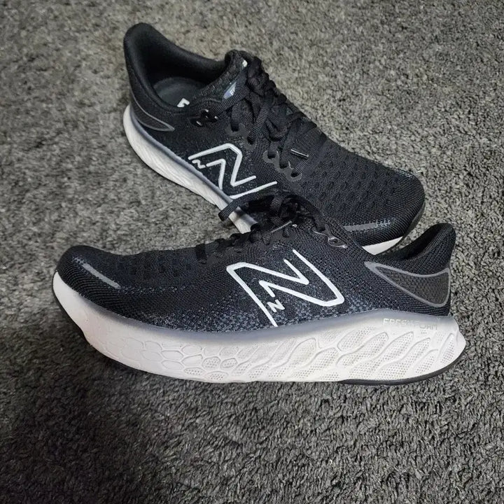 [BUNJANG] New Balance Fresh Foam X 1080 Size 255 / 뉴발란스 프레쉬 폼 X 1080  255사이즈