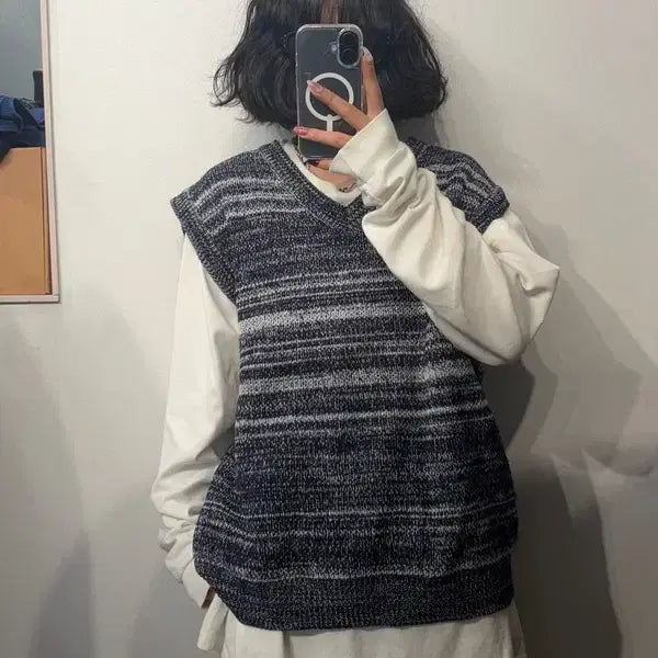 [BUNJANG] KIMUER Vintage Cable Knit Vest Navy M / M 키뮤어 빈티지 케이블 니트 조끼 베스트 네이비