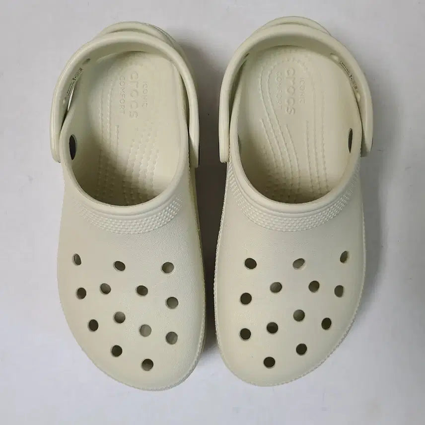[SOLD OUT] (무료배송) 230mm 크록스 클로그 w6
