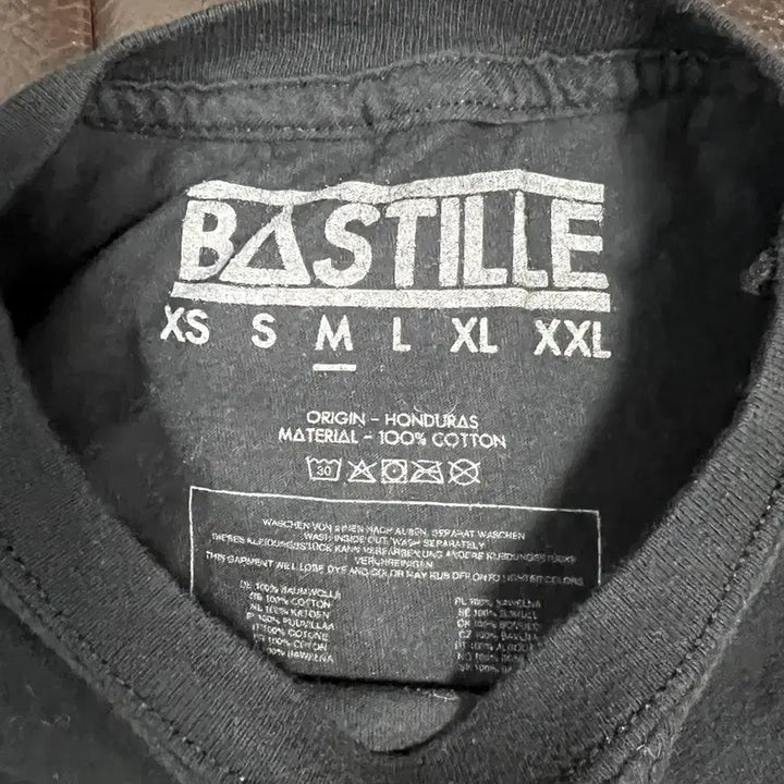 [BUNJANG] Bastille Black T-Shirt / 영국밴드 바스틸 Bastille 블랙 반팔 티셔츠