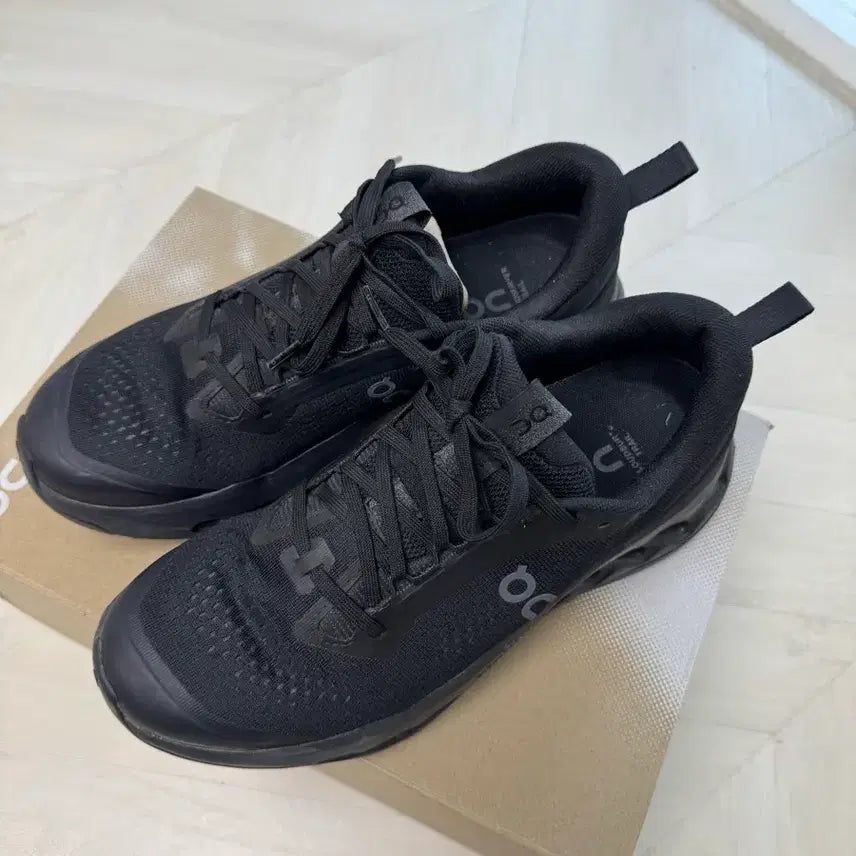 [BUNJANG] On Cloudsurfer Trail 2 Black Running Shoes / On 온러닝 클라우드 서퍼 트레일2 블랙 270