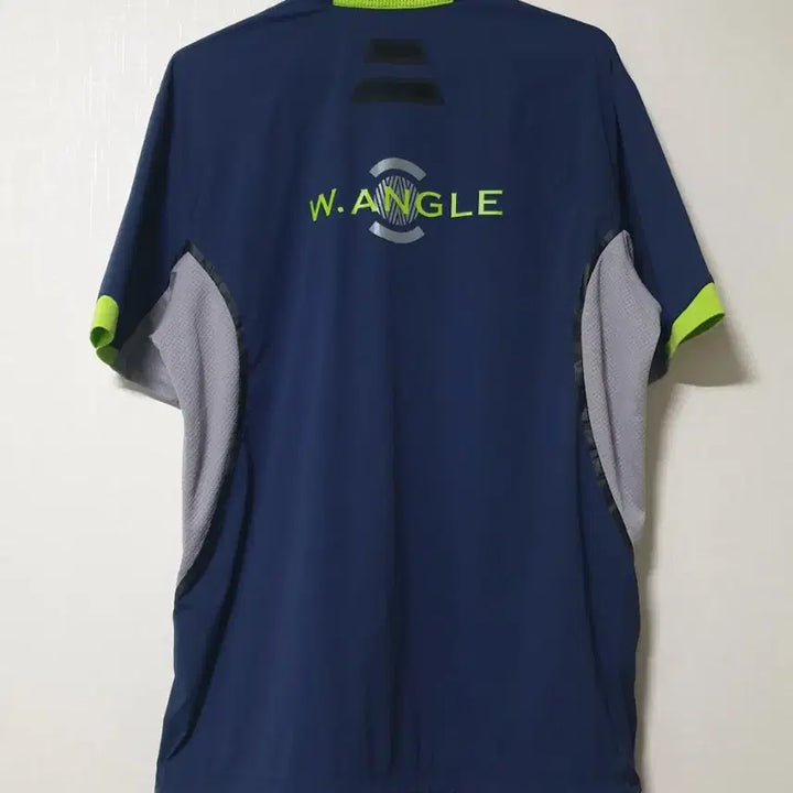 [BUNJANG] W.Angle Short Sleeve Half Zip-Up T-Shirt Size 100 / 와이드앵글 반팔 반집업 100사이즈
