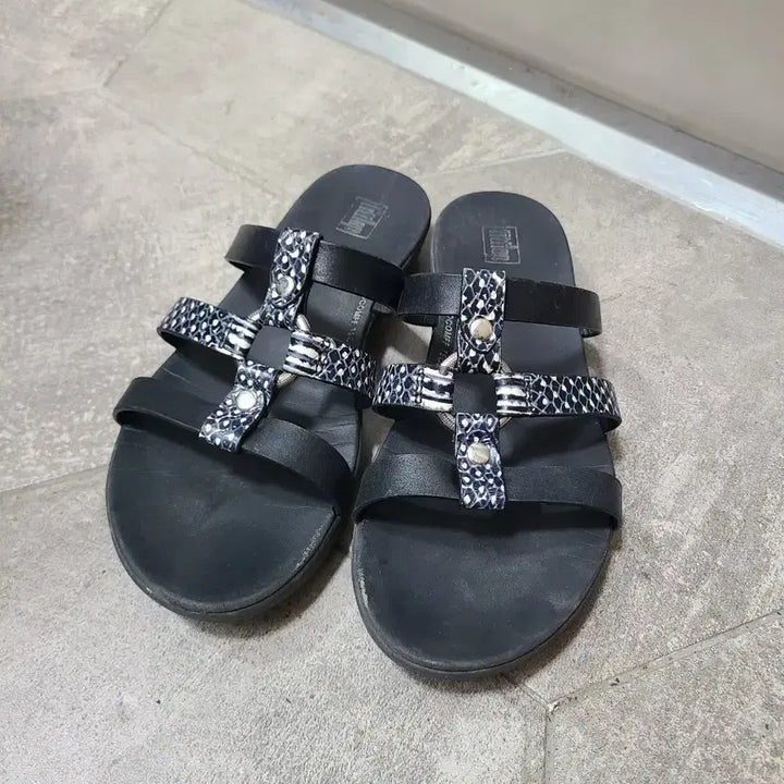 [BUNJANG] Fitflop 235 Women&