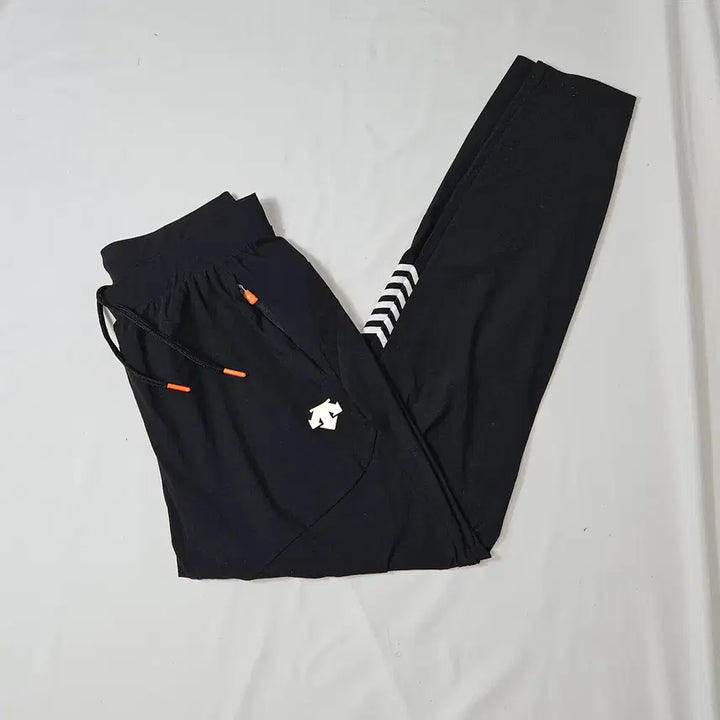 [SOLD OUT] 데상트 트라이애슬론 트레이닝 팬츠 기능성 메쉬 바지 남성 M