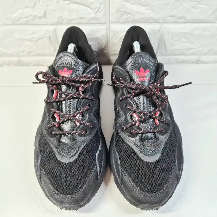 [BUNJANG] Adidas Ozweego Black Scarlet 265 / 아디다스 265 오즈위고 블랙 스칼렛
