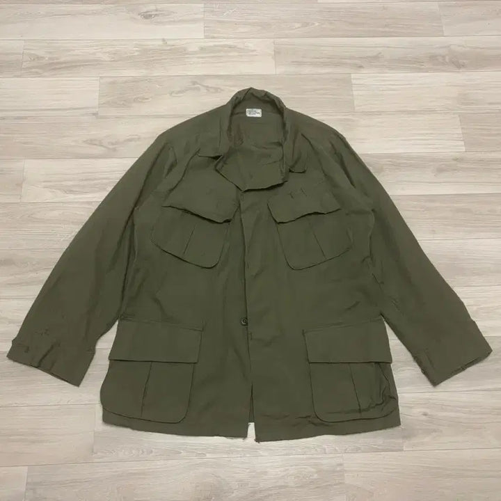 [BUNJANG] US Military Tropical Combat Coat Jungle Fatigue Jacket Medium Short / 오리지널 미군 정글 퍼티그 자켓 미디움