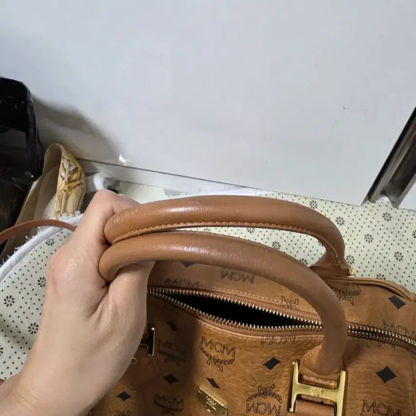 [SOLD OUT] MCM 보스턴백 브라운 숄더백