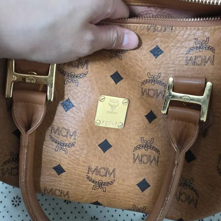 [SOLD OUT] MCM 보스턴백 브라운 숄더백