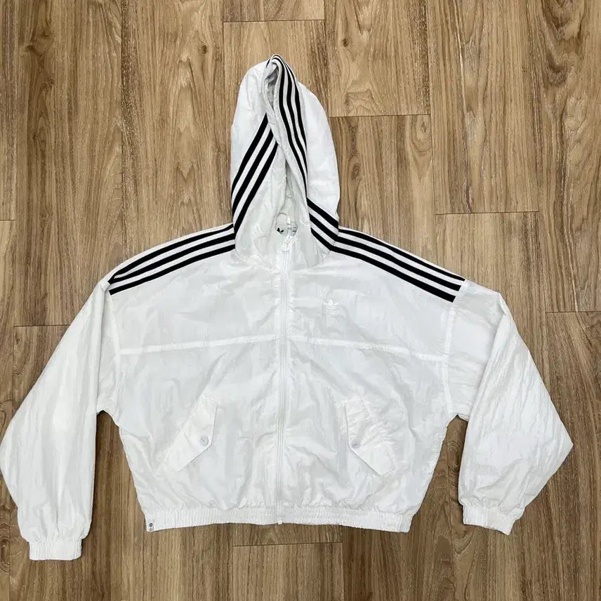 [BUNJANG] Adidas Classic White Windbreaker / 아디다스 클래식 바람막이 화이트