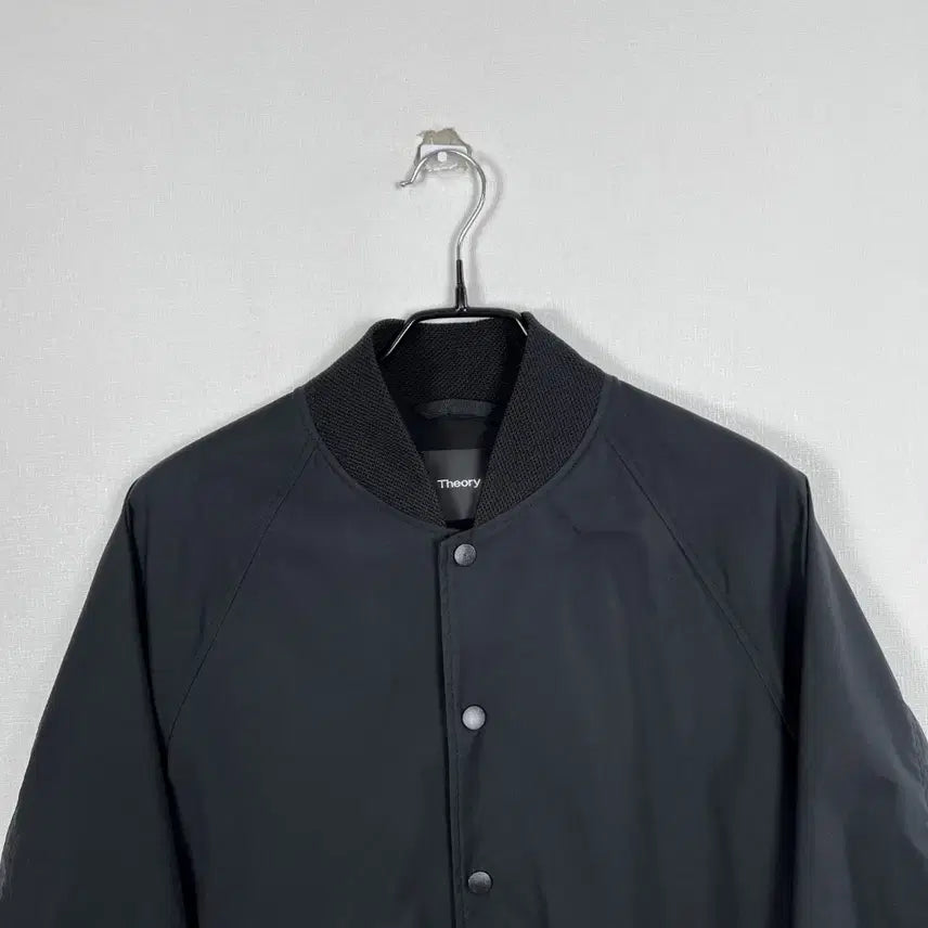 [BUNJANG] Theory Black Spandex Bomber Jacket / 띠어리 블랙 스판 봄버 자켓 바람막이 점퍼 남M 라덴 빈티지