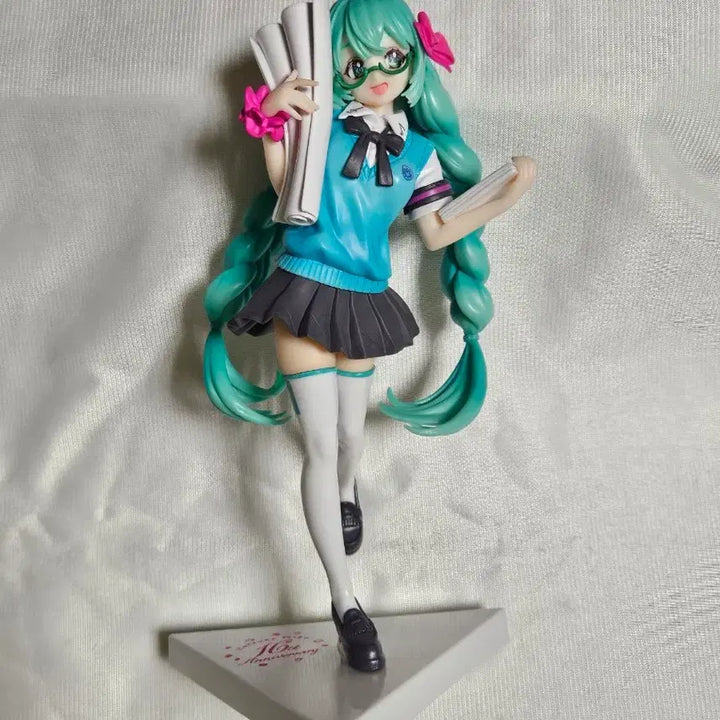 [BUNJANG] Hatsune Miku Luminastar 16th Anniversary Figure (Buta Ver.) / 하츠네 미쿠 루미나스타 16주년 기념 피규어 부타 ver.