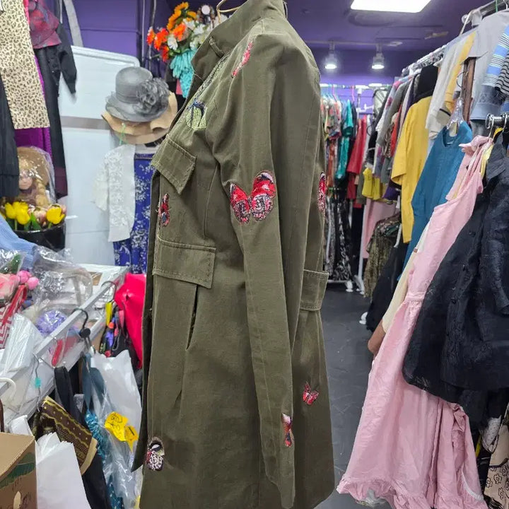 [BUNJANG] NOW IDEA BY Embroidered Field Jacket (Size 66) / NOW IDEA BY 자수 야상 코트(66)