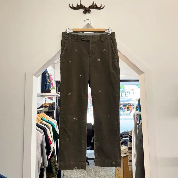 [BUNJANG] Brooks Brothers Dog Embroidery Corduroy Chino Pants / [30] 브룩스브라더스 도그 엠브로이더리 코듀로이 치노 팬츠
