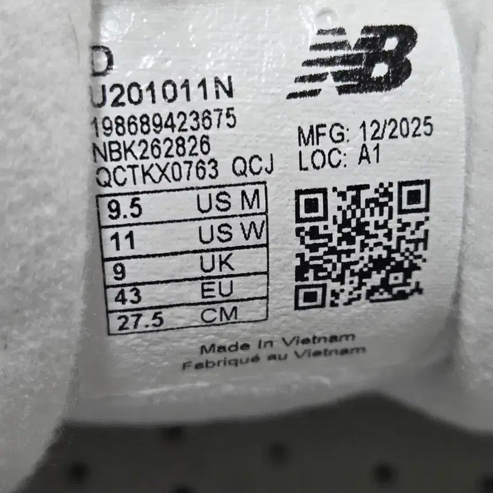 [BUNJANG] New Balance 2010 Sneakers / 뉴발란스 2010