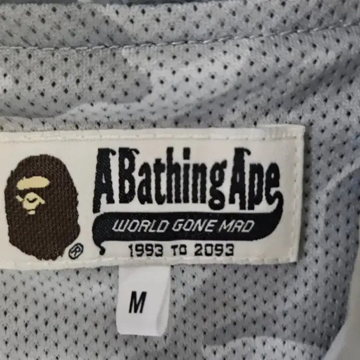 [BUNJANG] BAPE x New Balance Hoodie Jacket Grey / 베이프 x 뉴발란스 후디 자켓 그레이