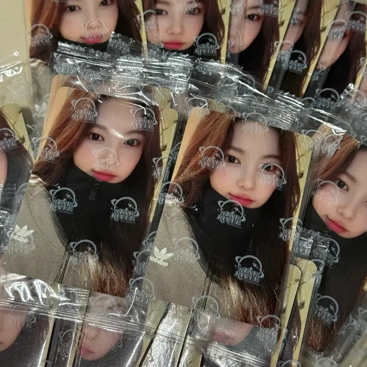 [BUNJANG] Hatsuharu Ian Star River Special POB Photocard / 하츠투하츠 이안 스타리버 특전 포카 판매