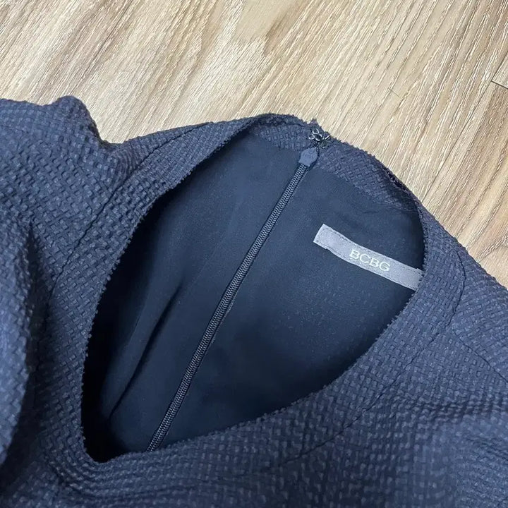 [BUNJANG] BCBG Seersucker Short Sleeve Dress Navy Size 66 / BCBG 시어서커 반팔 원피스 66