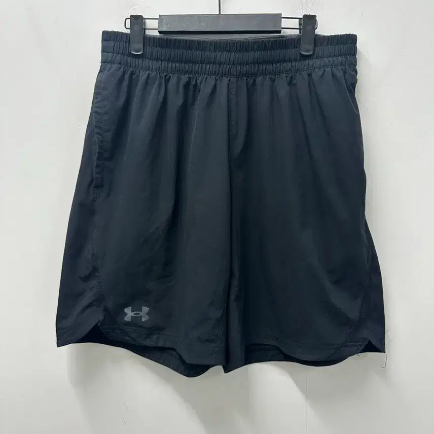 [BUNJANG] Under Armour Black Shorts XL / [만원 아라비아빈티지]언더아머 블랙 반바지 XL