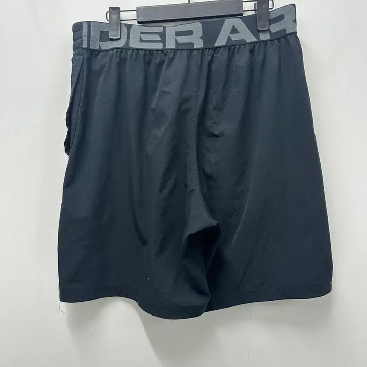 [BUNJANG] Under Armour Black Shorts XL / [만원 아라비아빈티지]언더아머 블랙 반바지 XL