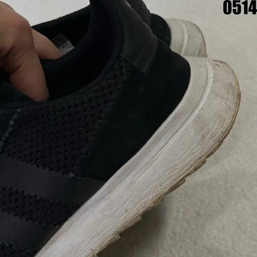[BUNJANG] Adidas Black Sneakers Athletic Shoes 235 / 아디다스 블랙 스니커즈 운동화 235