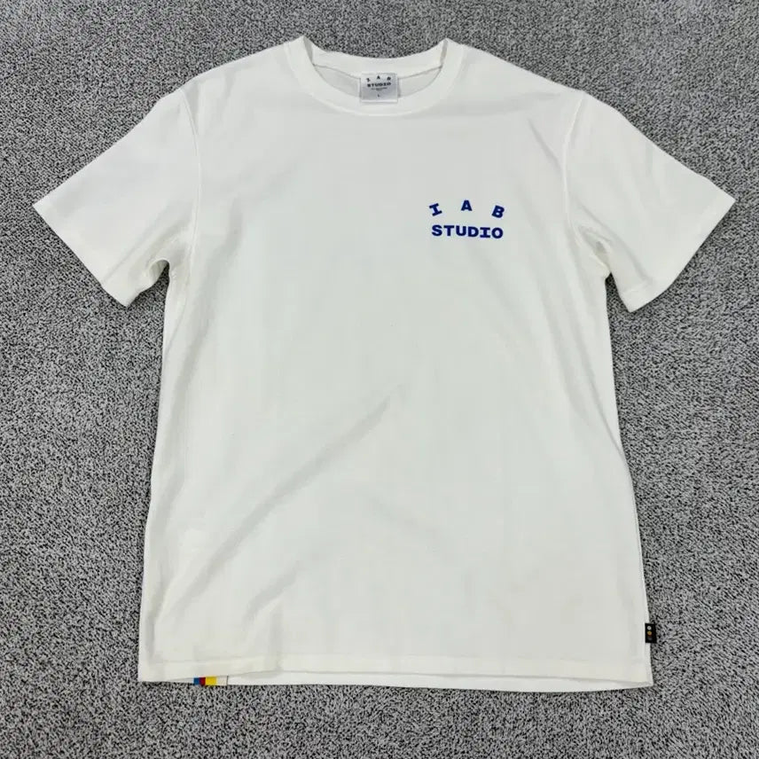 [BUNJANG] IAPB Studio 10th Anniversary T-Shirt / 아이앱 스튜디오 10주년 티셔츠