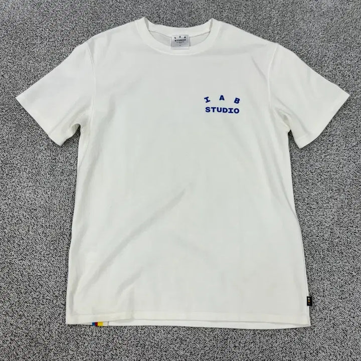 [BUNJANG] IAPB Studio 10th Anniversary T-Shirt / 아이앱 스튜디오 10주년 티셔츠