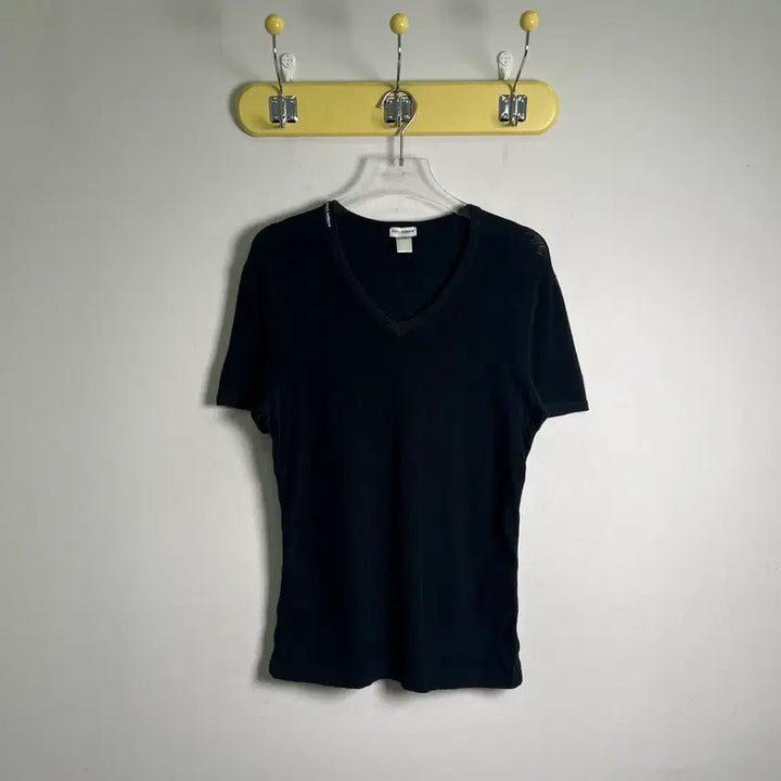 [BUNJANG] Dolce &amp; Gabbana Black V-Neck Short Sleeve T-Shirt / 돌체앤가바나 블랙 브이넥 반팔 티셔츠