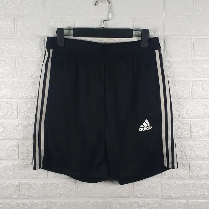 [BUNJANG] Adidas Sports Shorts / [33]아디다스 스포츠 반바지