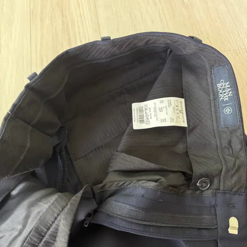 [BUNJANG] MAN ON THE BONT Classic Navy Suit Pants / 맨온더분 정장바지