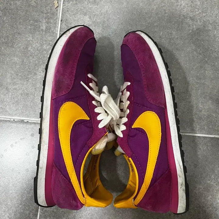 [BUNJANG] Nike Waffle Trainer 2 SP Fireberry / 나이키 와플 트레이너 2 SP 파이어베리