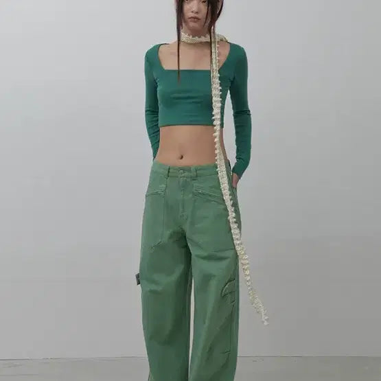 [BUNJANG] Saisra Square Fitted Long Sleeve Crop Top T-Shirt / 세이스라 스퀘어 피티드 탑 크롭탑 크롭 티셔츠 긴팔 새상품