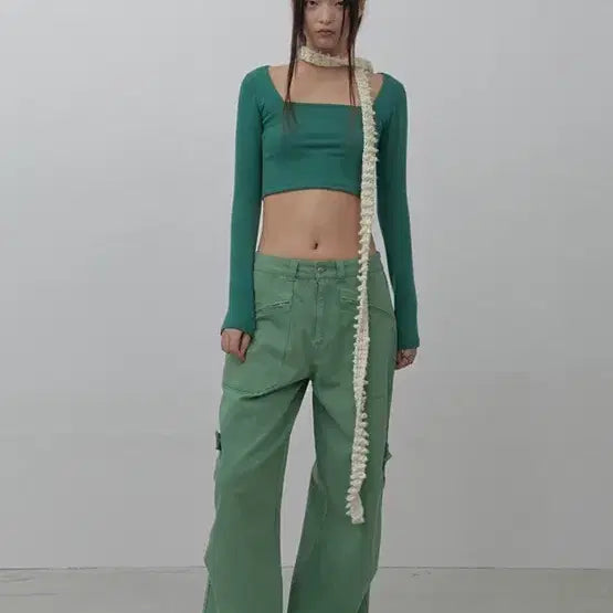[BUNJANG] Saisra Square Fitted Long Sleeve Crop Top T-Shirt / 세이스라 스퀘어 피티드 탑 크롭탑 크롭 티셔츠 긴팔 새상품