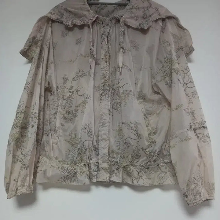 [BUNJANG] Flower Pattern Windbreaker Jacket / 플라워 패턴 바람막이 자켓