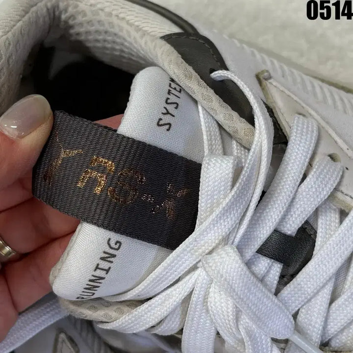 [BUNJANG] Puma RS-X White Sneakers Size 250 / 퓨마 RS-X 화이트 운동화 250