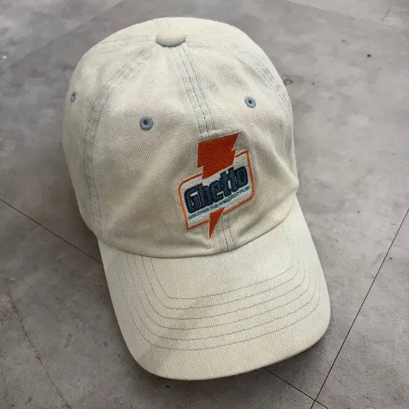 [BUNJANG] FREE Dexter Embroidered Denim Ball Cap Hat / FREE 댁스터 게토 자수 데님 볼캡 모자