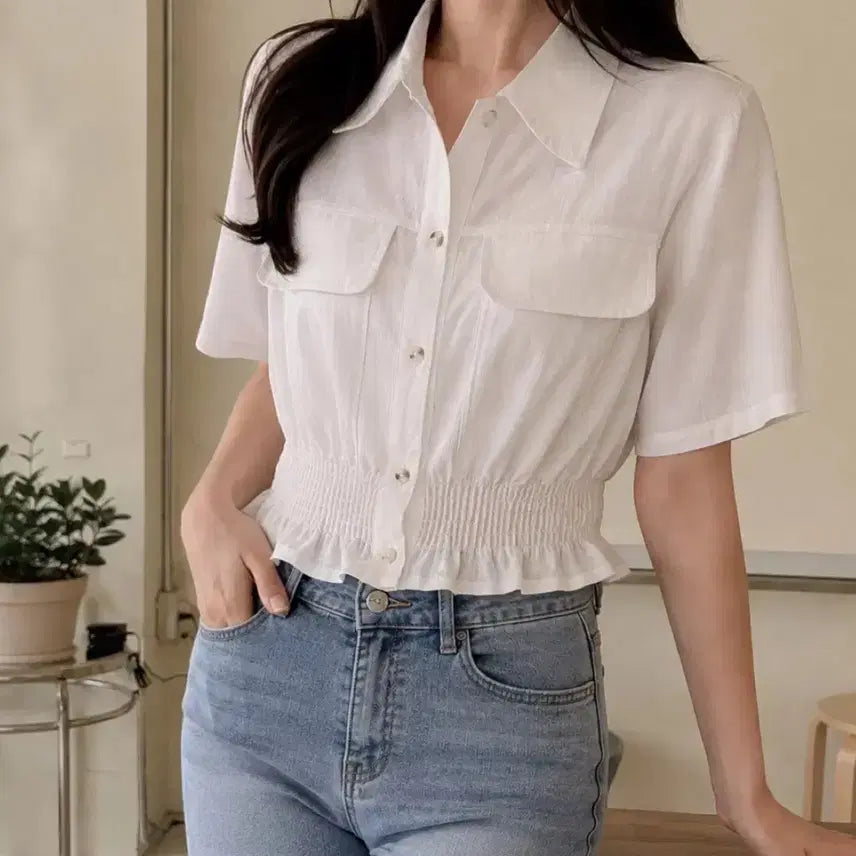 [BUNJANG] White Shirring Short-Sleeve Blouse / 화이트 셔링 반팔 블라우스 교신가능