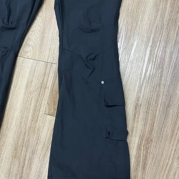 [BUNJANG] Motto Cargo Flare Pants / Motto 카고 플레어 팬츠