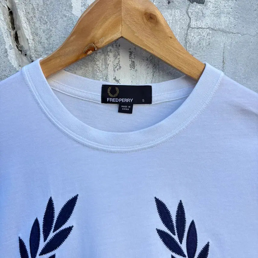 [BUNJANG] Fred Perry Short Sleeve T-Shirt / Fred Perry 프레드페리 반팔 티셔츠