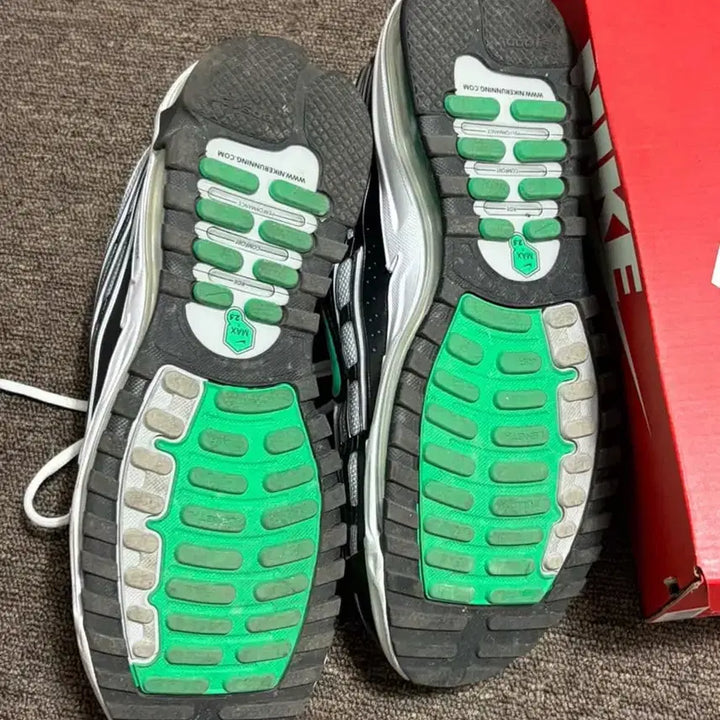 [BUNJANG] Nike Air Max TL 2.5 Black Metallic Silver / 나이키 에어맥스 TL 2.5 블랙 앤 메탈릭 실버 285