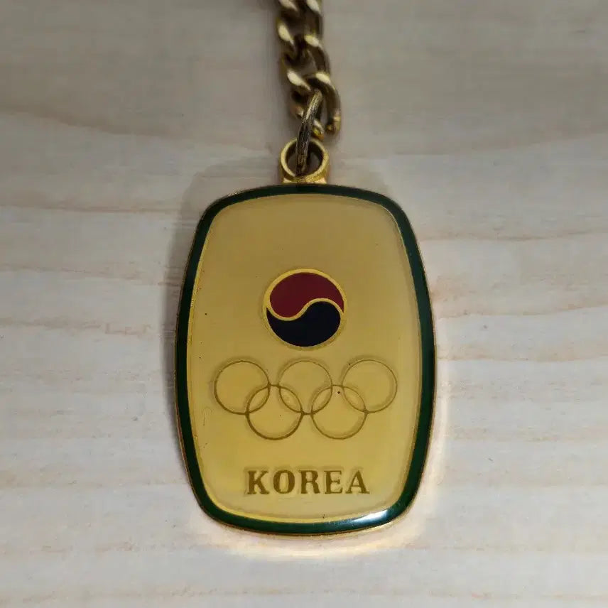 [BUNJANG] 1996 Atlanta Olympics Commemorative Keychain with Taegeukgi / 1996년 애틀랜타 올림픽 기념 열쇠고리