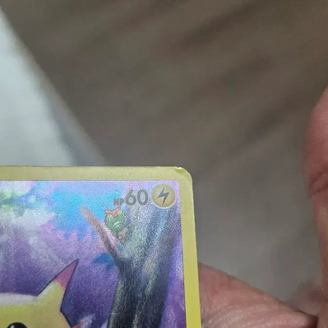 [BUNJANG] Pokemon TCG 25th Anniversary Pikachu Card / 포켓몬카드 25주년 피카츄 카드 팝니다