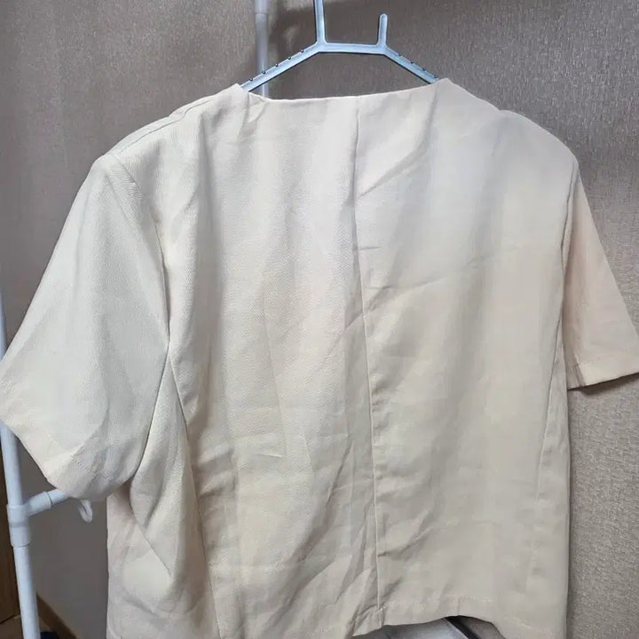 [BUNJANG] Ivory Short Sleeve Blouse Jacket L / [택달린 새상품] 반팔 블라우스 아이보리 자켓 L