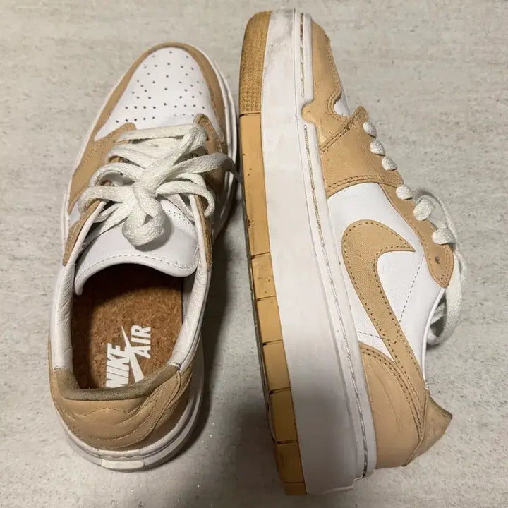 [BUNJANG] Nike Air Jordan 1 Elevate Low White Onyx (240) / 나이키 에어 조던1 로우 화이트/베이지 240