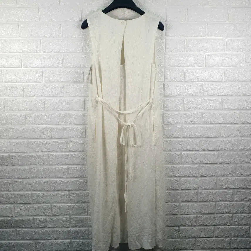 [BUNJANG] 8seconds Sleeveless Maxi Dress (New) / [55]에잇세컨즈 민소매 롱 원피스 (새상품)