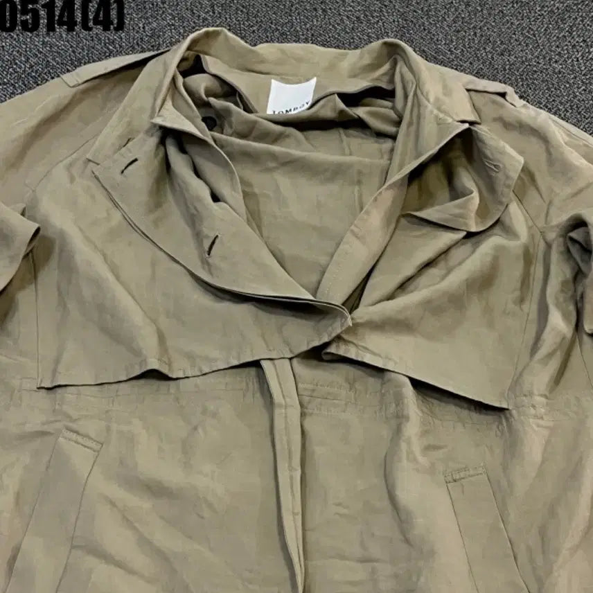 [BUNJANG] Beige Half Trench Coat / 베이지색 하프 트렌치 코트