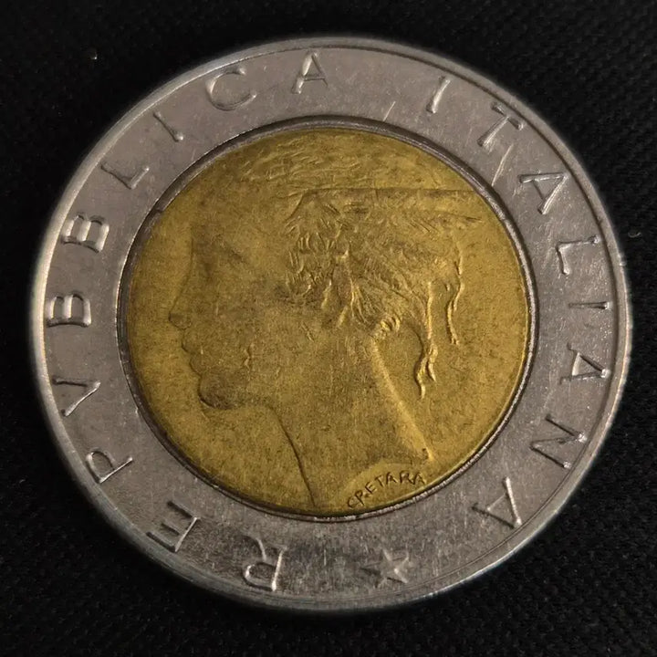 [BUNJANG] 1988 Italian 500 Lire Coin / 1988년 이탈리아 500리라 동전 [EP. 2827]