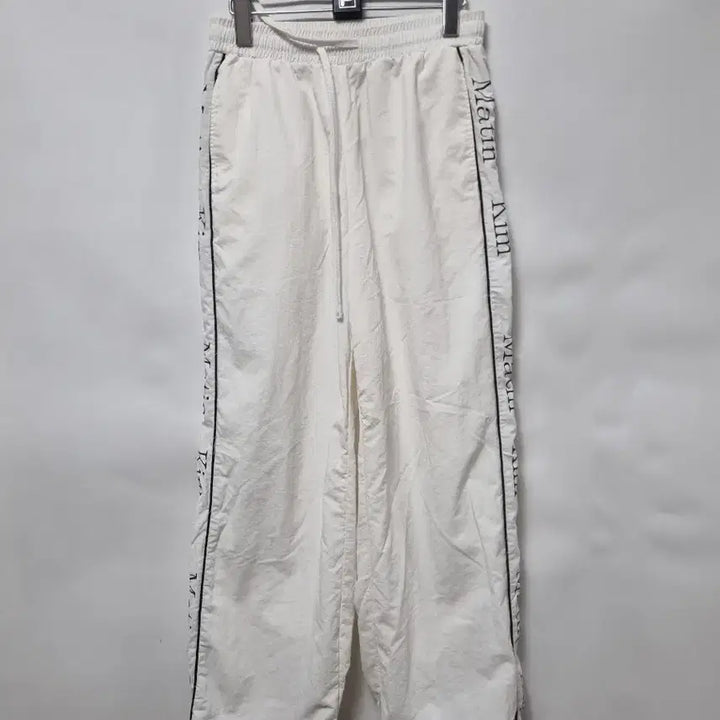 [BUNJANG] Matinkim White Track Pants Size S / 마뗑킴 화이트 트랙 팬츠 S